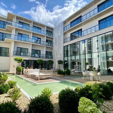 Verano Centrum Zdrowia I Relaksu 度假村 *