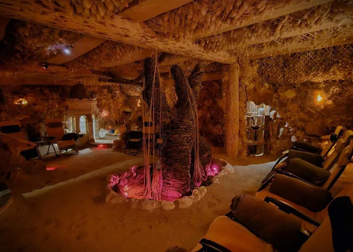 Verano Centrum Zdrowia I Relaksu 코워브제크