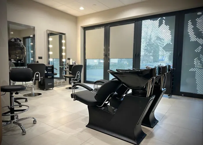 Verano Centrum Zdrowia I Relaksu 科沃布热格